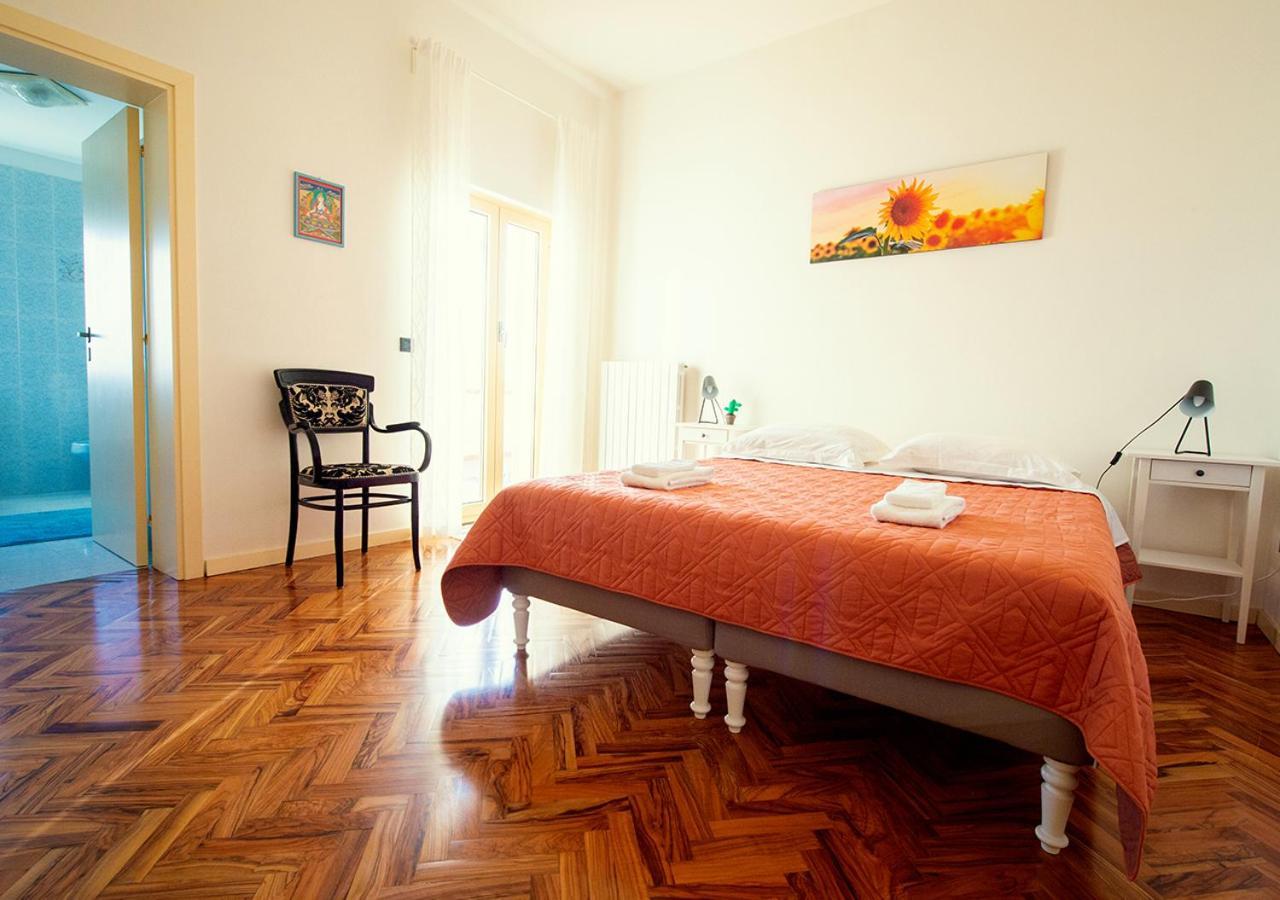 Casa Amrita, Yoga B&B 特拉莫 外观 照片
